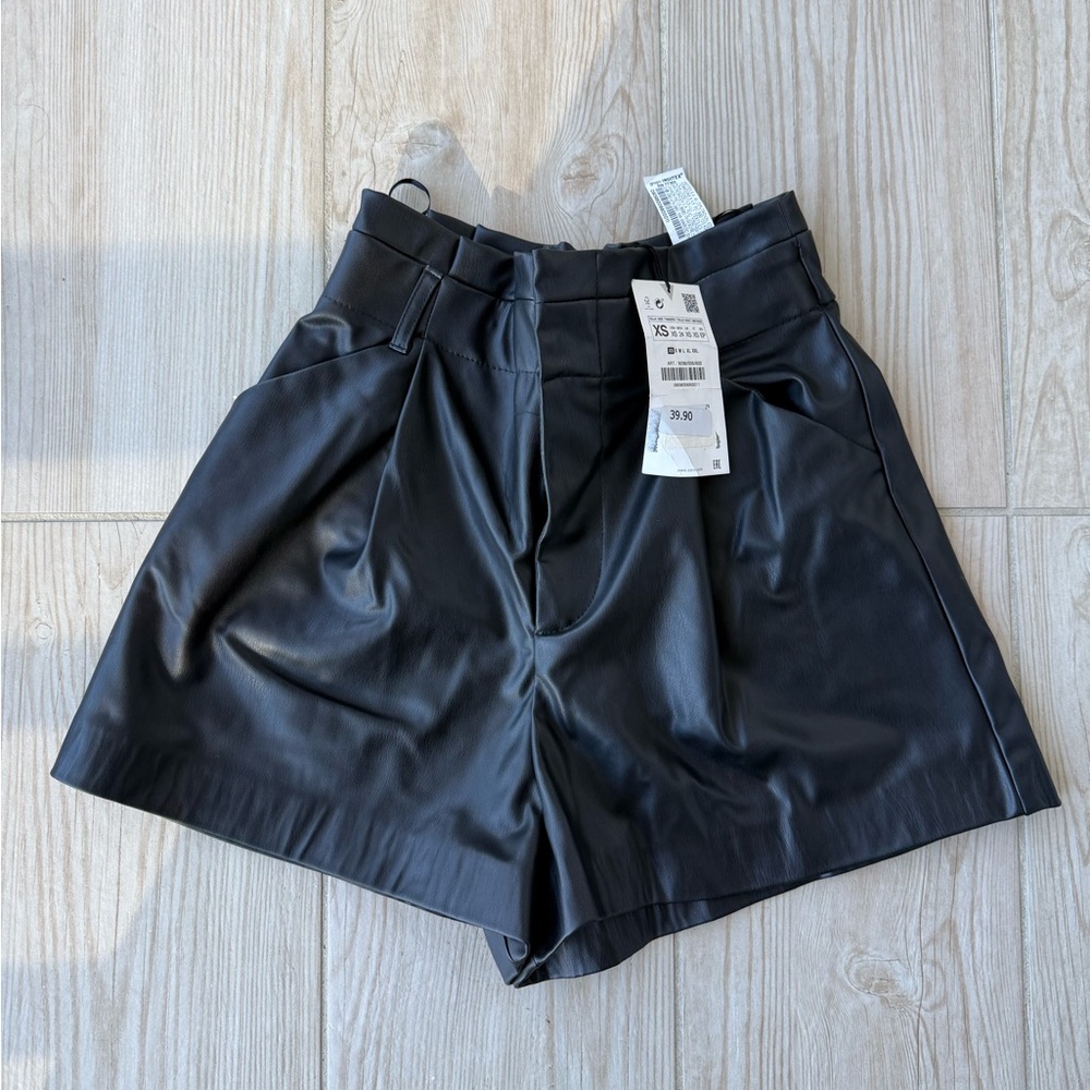 Zara High Waist Black Women's Shorts